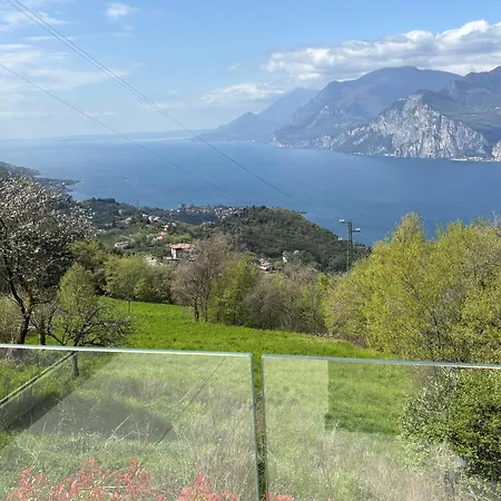Guardini 2 Apartment